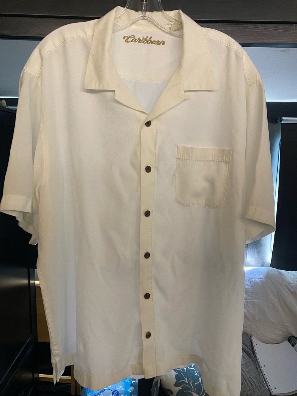 Caribbean Men's Cream Short-Sleeve Button-Down Camp Shirt